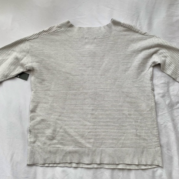 NWT Cozy Light Grey Sweater - XS/S - Picture 2 of 5